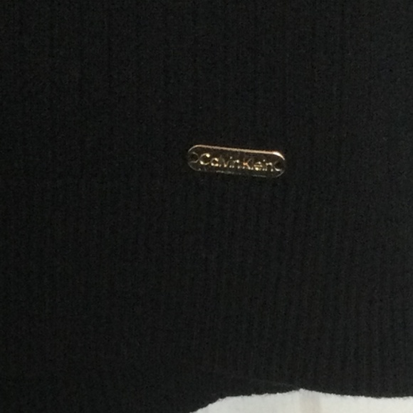 CALVIN KLEIN Women’s Warm Sweater - Picture 8 of 8